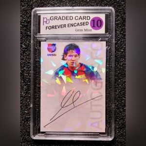 Lionel Messi Soccer HOF Cracked Ice Holographic Rookie Card Graded 10 Gem Mint